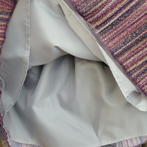 🆕️Matching Skirt Outfit - Picture 7 of 10